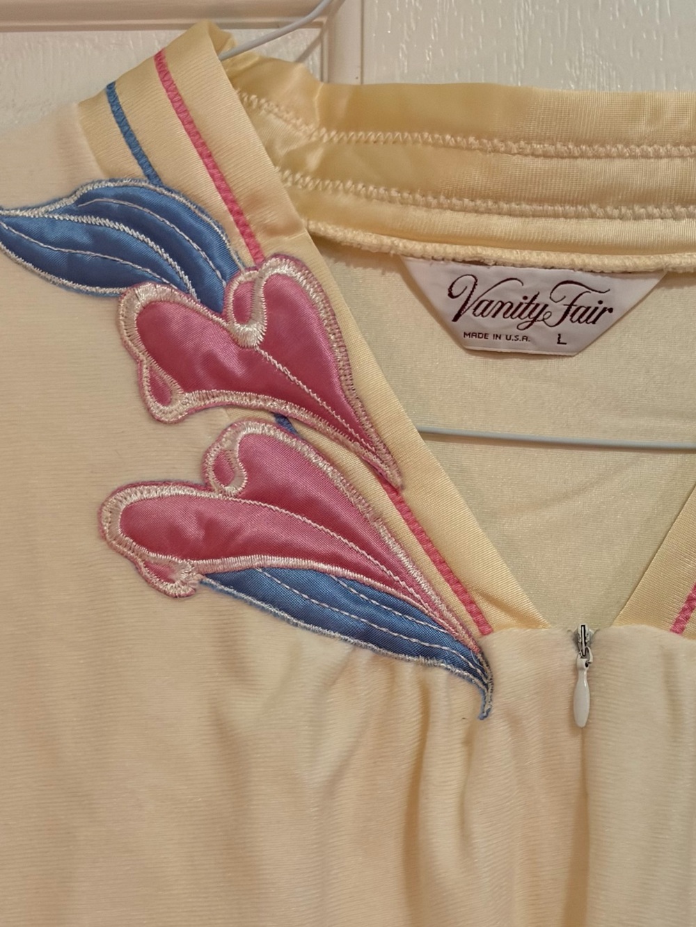 Vintage 80s Vanity Fair Nightgown L USA Floral Appliqué Lounge Dress